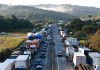 Greve: Quem são e o que querem os caminhoneiros que estão parando o país?